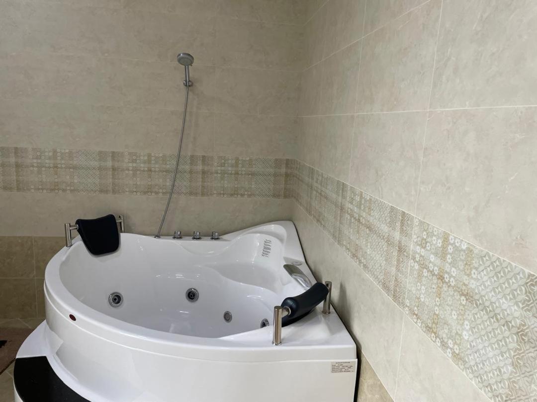 Sipehr Hotel Chkalovsk Ngoại thất bức ảnh