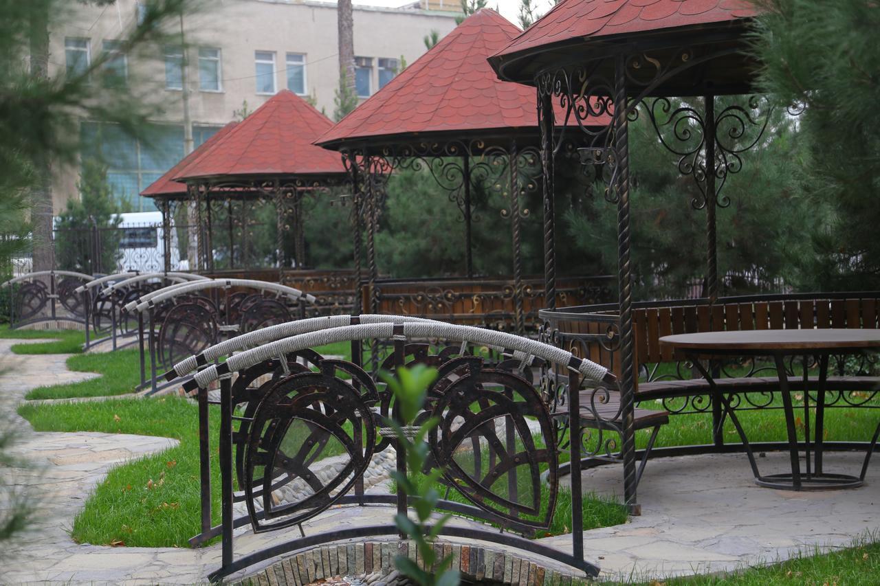 Sipehr Hotel Chkalovsk Ngoại thất bức ảnh