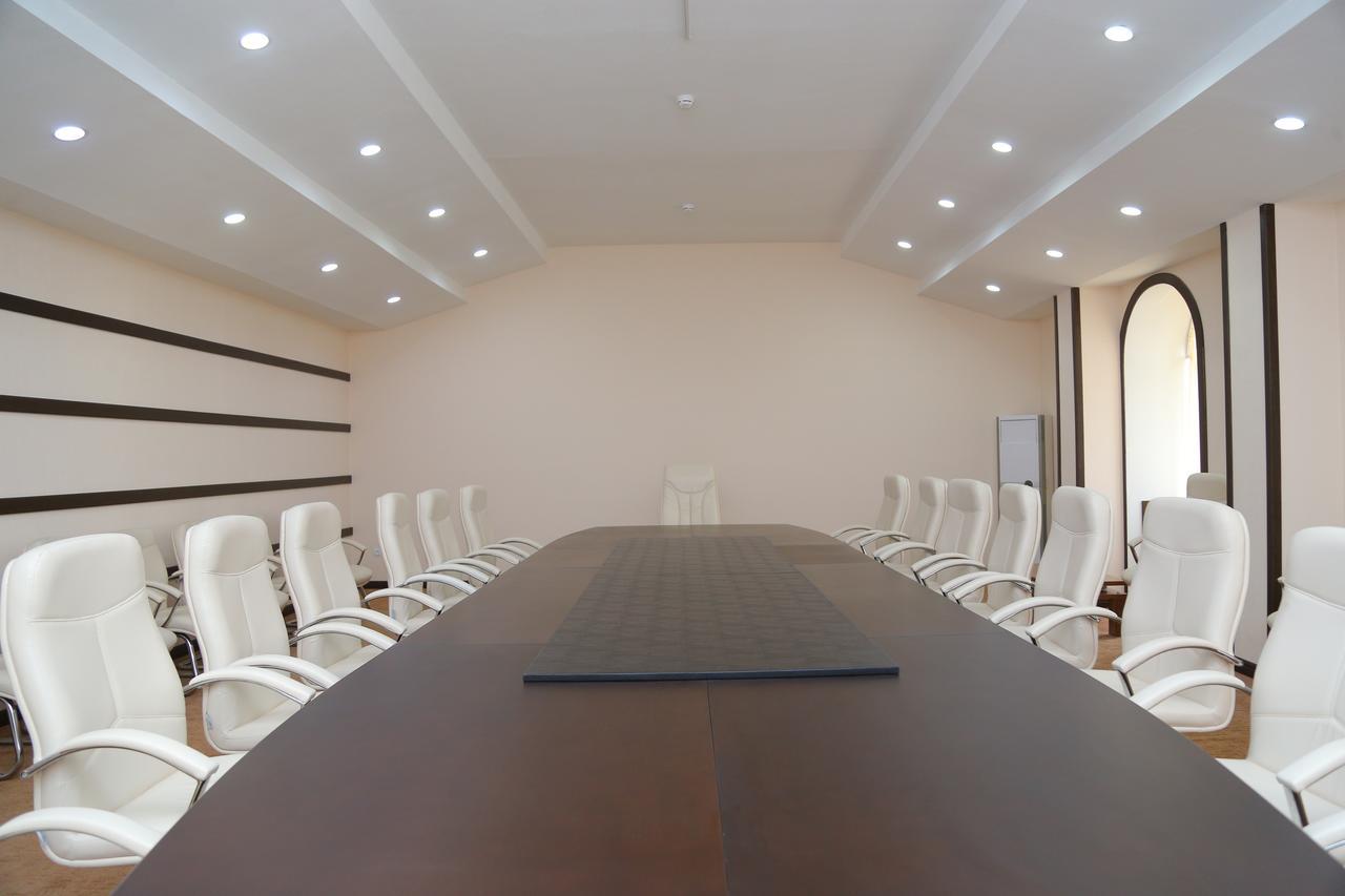 Sipehr Hotel Chkalovsk Ngoại thất bức ảnh